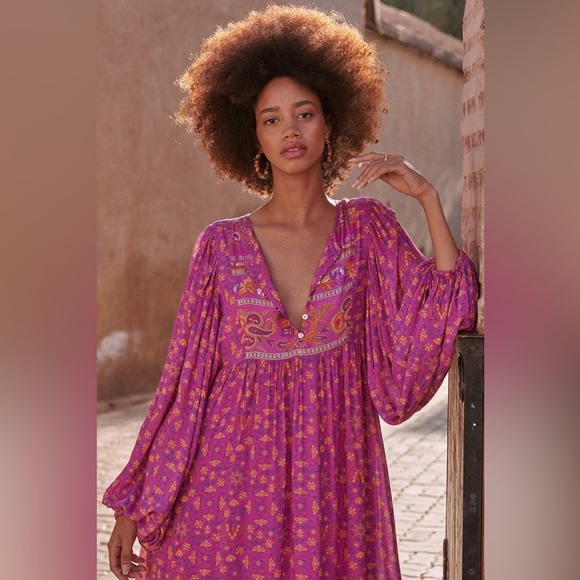 Spell and The Gypsy Collective Madame Peacock Boho Dress Boysenberry NWT! - Picture 4 of 8